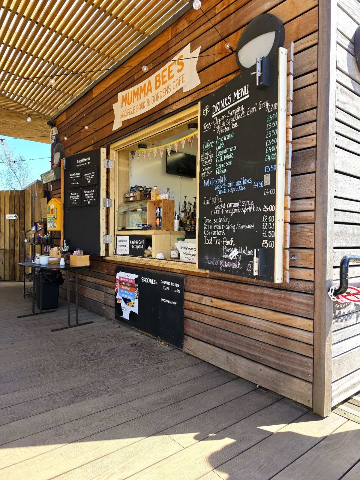 Mumma Bee's kiosk in Radipole Park